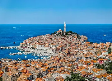 Two-Bedroom Apartment with Balcony in Rovinj