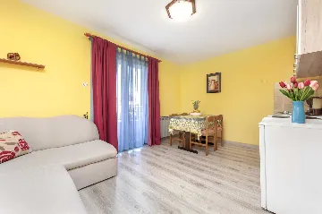 One-Bedroom Apartment with Balcony in Rovinj