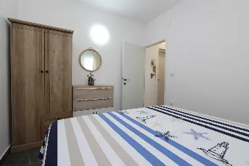 One-Bedroom Apartment for 2 Guests in Banjole