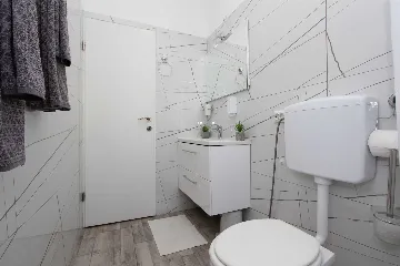 One-Bedroom Apartment for 2 Guests in Banjole