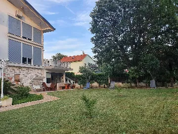 One-Bedroom Apartment for 2 in Banjole