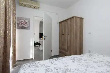 One-Bedroom Apartment for 2 in Banjole