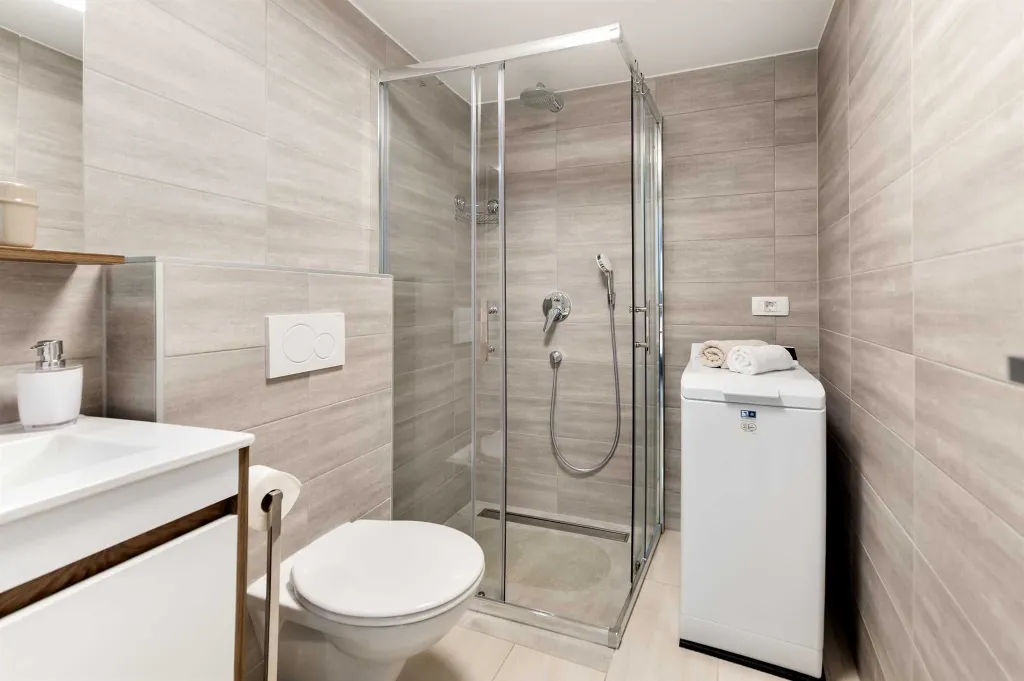 One-Bedroom Apartment with Terrace in Rovinj