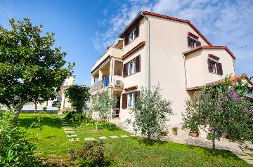 One-Bedroom Apartment with Terrace in Rovinj