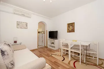 One-Bedroom Apartment with Terrace in Rovinj