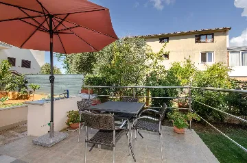 One-Bedroom Apartment with Terrace in Rovinj