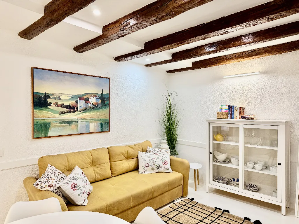 One-Bedroom Apartment in Rovinj City Center