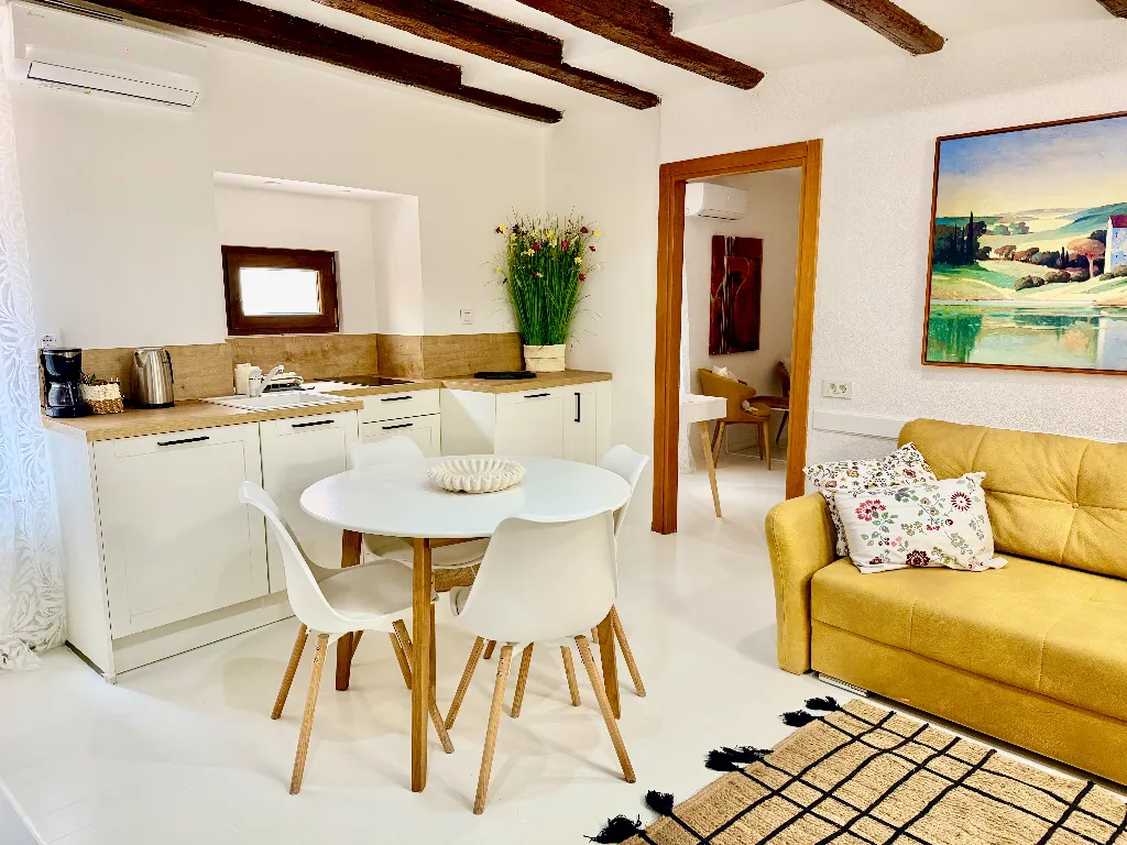 One-Bedroom Apartment in Rovinj City Center