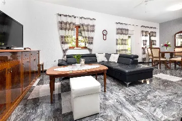 Two-Bedroom Apartment with Terrace in Rovinj