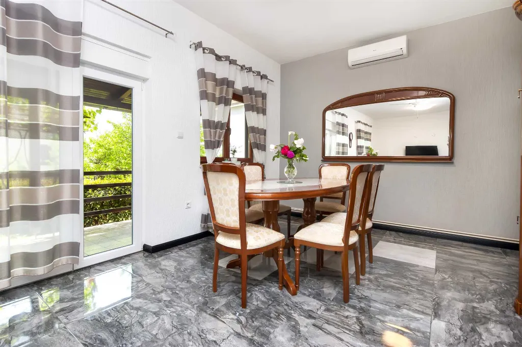 Two-Bedroom Apartment with Terrace in Rovinj