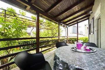 Two-Bedroom Apartment with Terrace in Rovinj