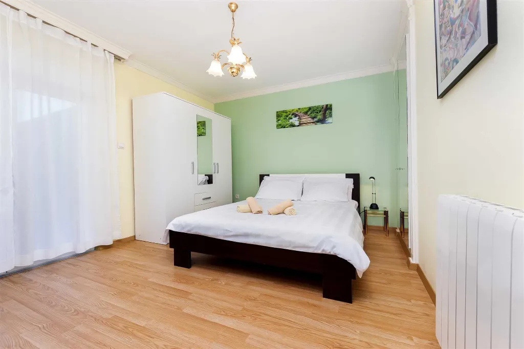 Two-Bedroom Apartment with Terrace in Rovinj