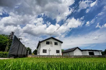 Feričanci Villa for up to 16 Guests with Pool