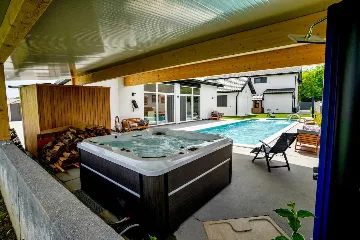 Feričanci Villa for up to 16 Guests with Pool