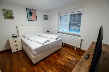 Feričanci Villa for up to 16 Guests with Pool