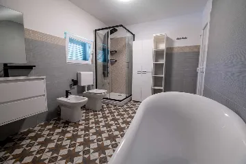 Feričanci Villa for up to 16 Guests with Pool