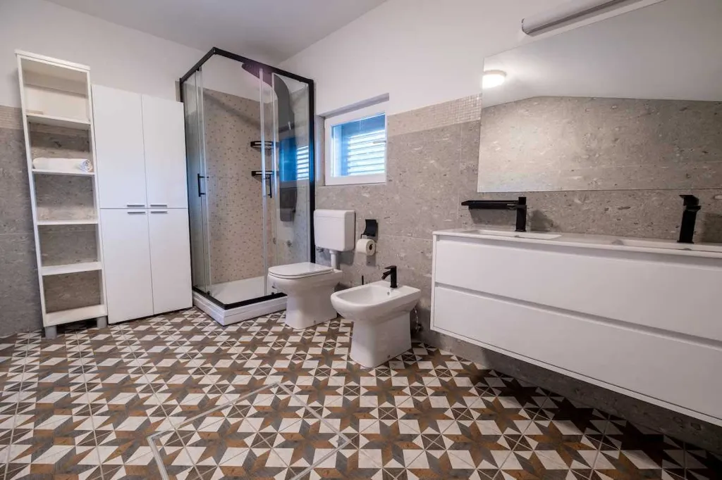 Feričanci Villa for up to 16 Guests with Pool