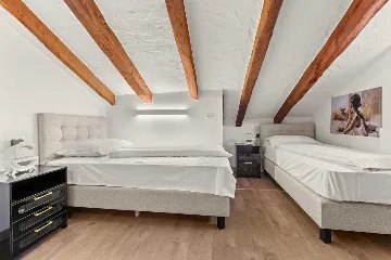 Three-Bedroom Apartment in Vrvari for 6 Guests