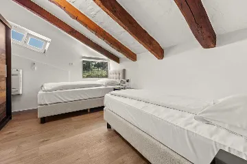 Three-Bedroom Apartment in Vrvari for 6 Guests