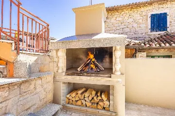 Apartment in Vrvari-Poreč for 4 Guests