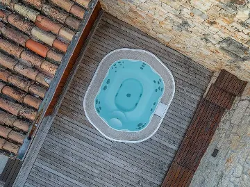 Heated Pool Villa in Brečevići-Tinjan for 8 Guests