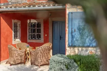 Heated Pool Villa in Brečevići-Tinjan for 8 Guests