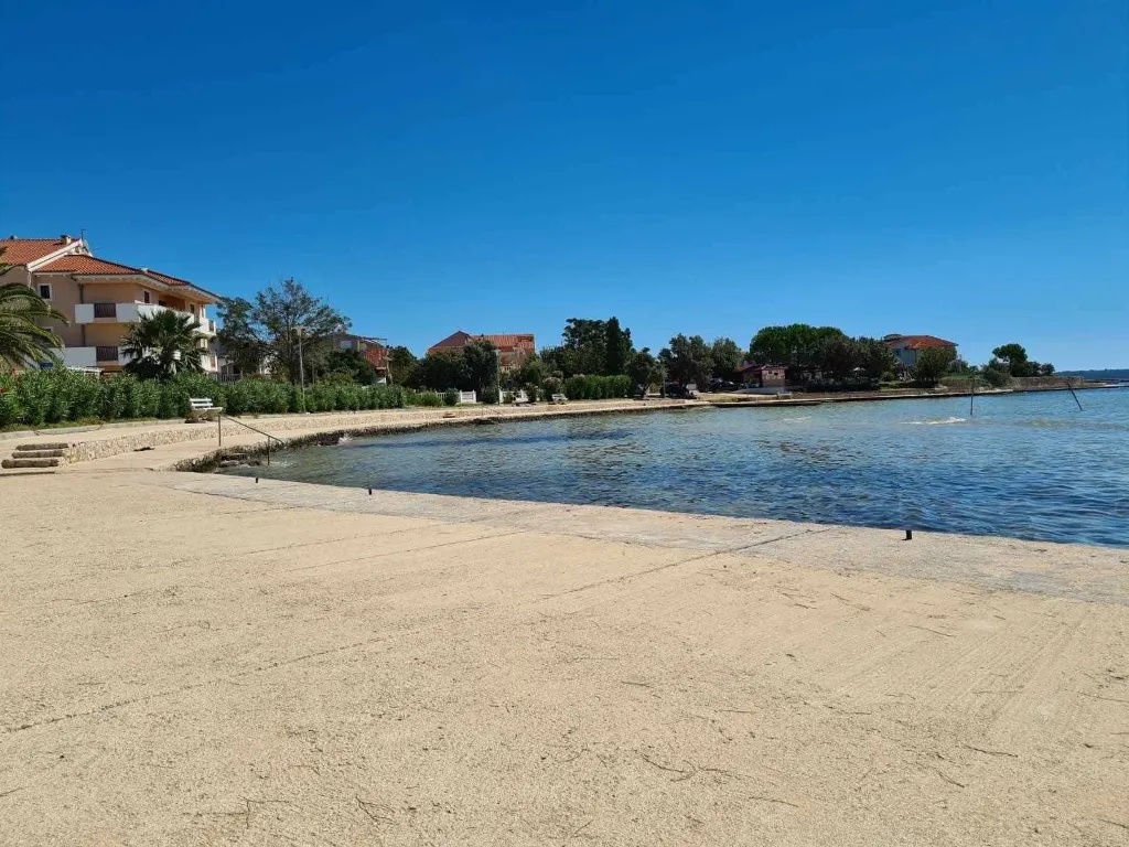 Apartmani Kani - jednosoban stan 3* A2