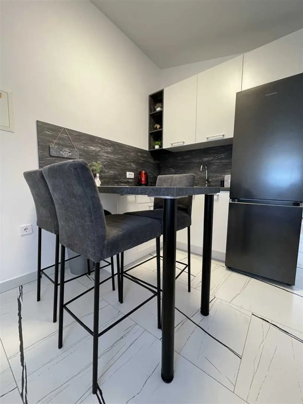 Apartmani Kani - jednosoban stan 3* A2