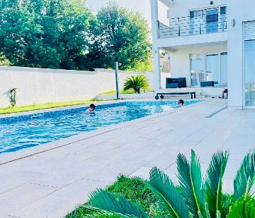 Villa with Sea View and Private Pool in Ližnjan