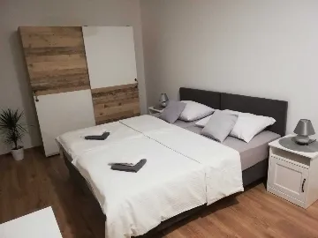 Zagreb Apartment with Terrace, Kitchen & Two Bathrooms