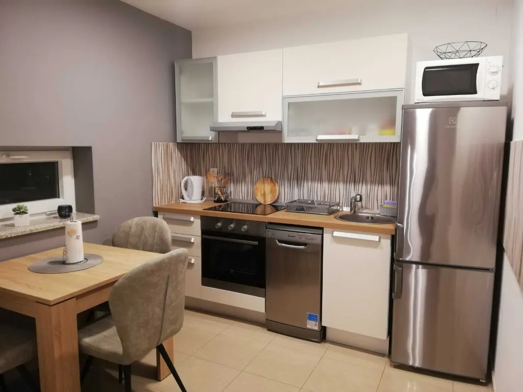 Zagreb Apartment with Terrace, Kitchen & Two Bathrooms
