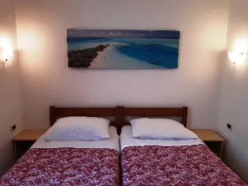 One-Bedroom Apartment in Pula for 1 Guest