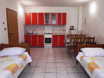 One-Bedroom Apartment in Pula for 1 Guest