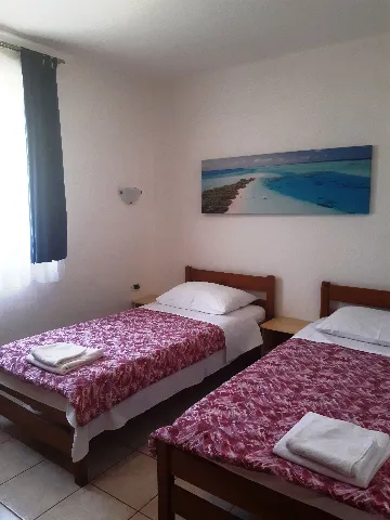 One-Bedroom Apartment in Pula for 1 Guest