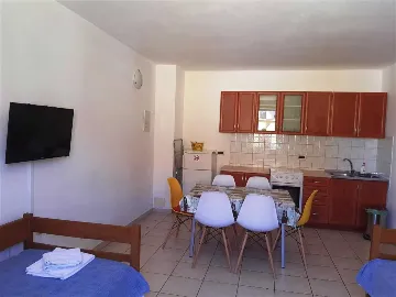 Quiet 1-Bedroom Apartment in Pula