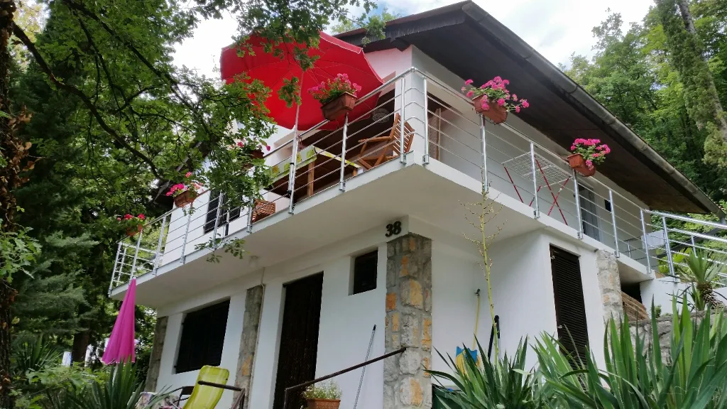 Omišalj - Večja, Krk, apartman za 4 osobe