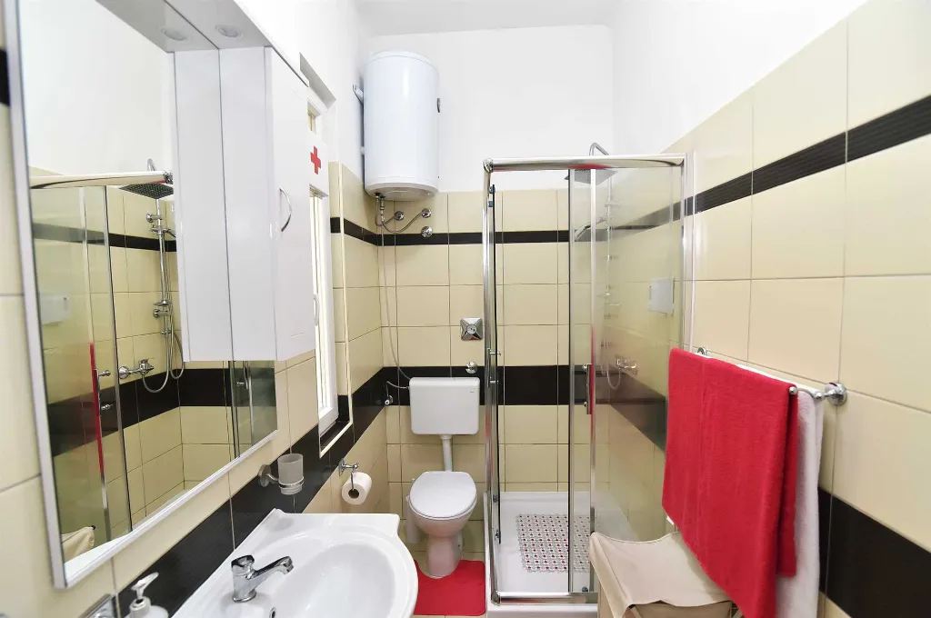 Apartman,Rijeka Centar,Povoljno Moderno Ureden "TREND" 3