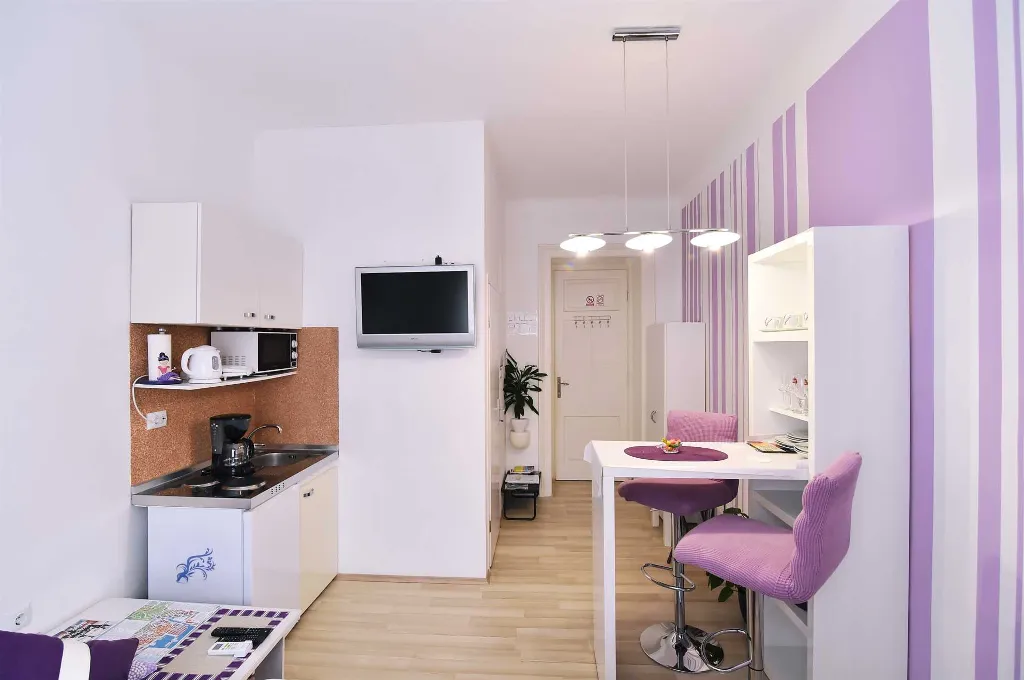Povoljno, studio apartman "TREND 2"