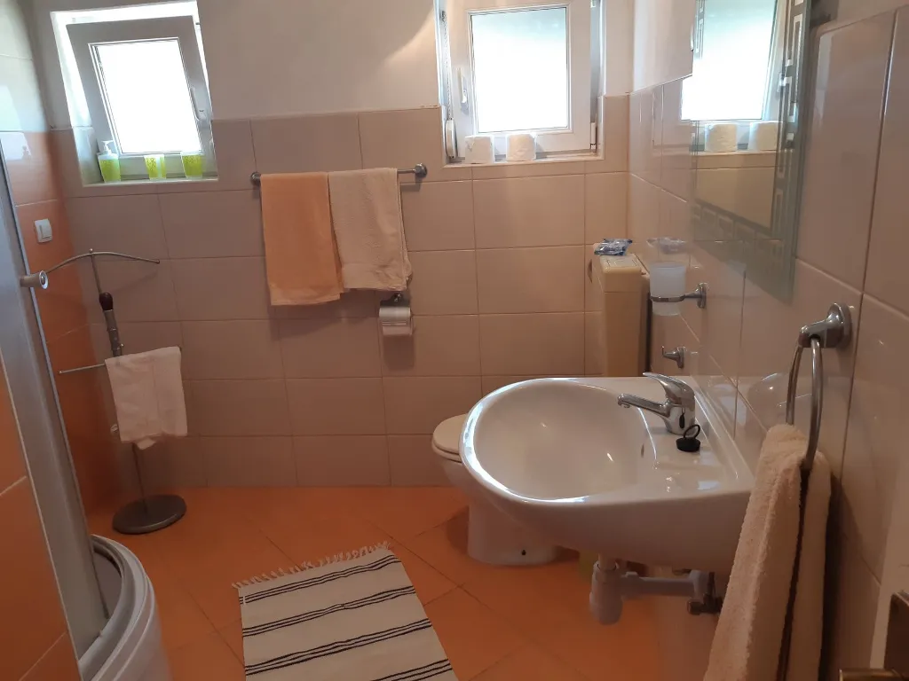 Lijep i udoban apartman za 4 - 6