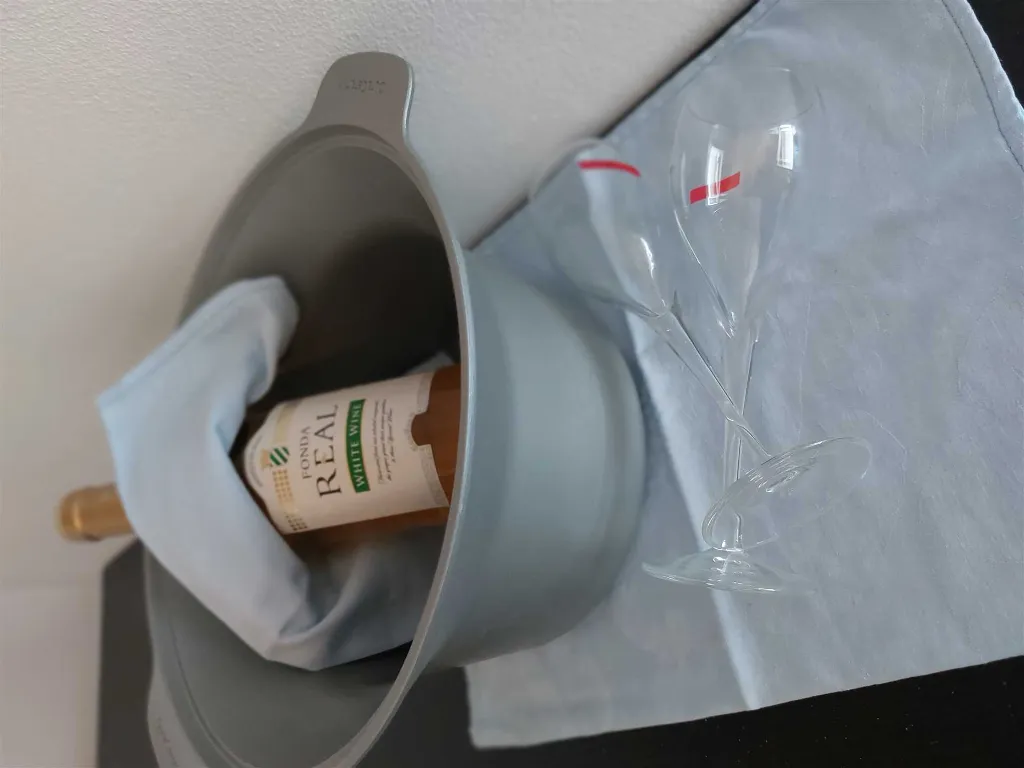 Apartman 4 osobe, 2 spavaće sobe, naselje Vrulje, zadarska županija