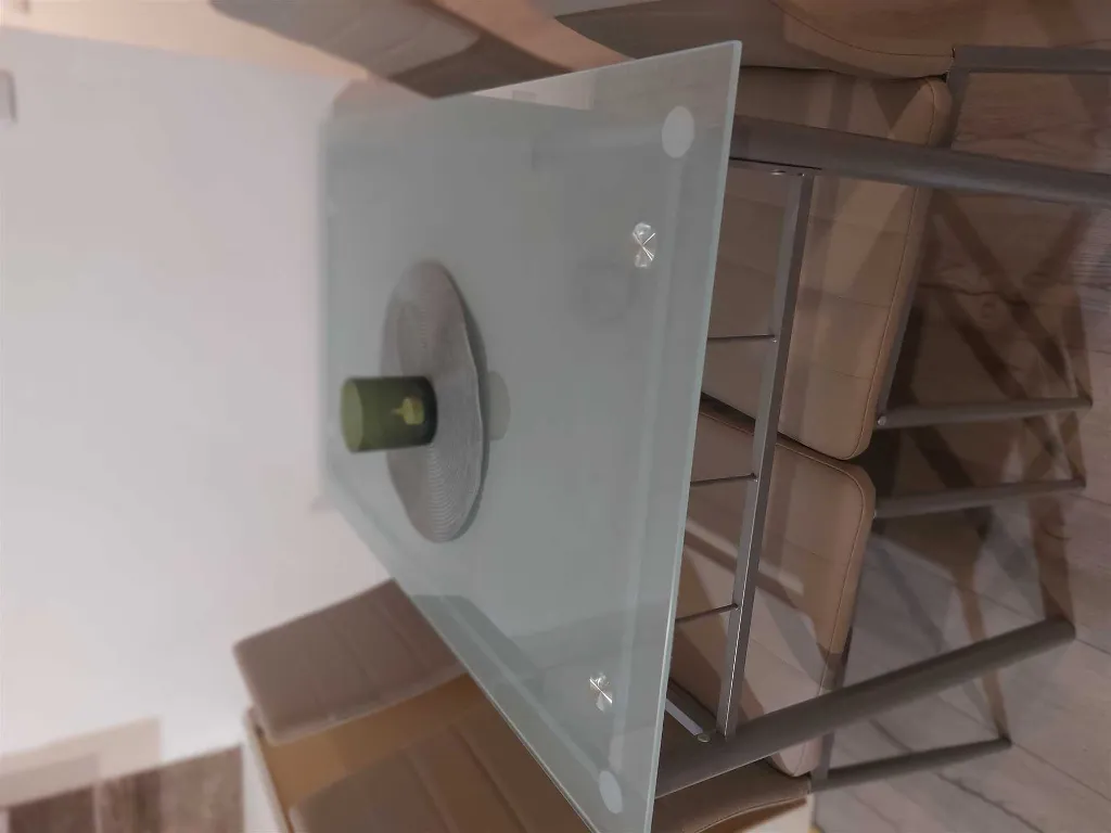 Apartman 4 osobe, 2 spavaće sobe, naselje Vrulje, zadarska županija