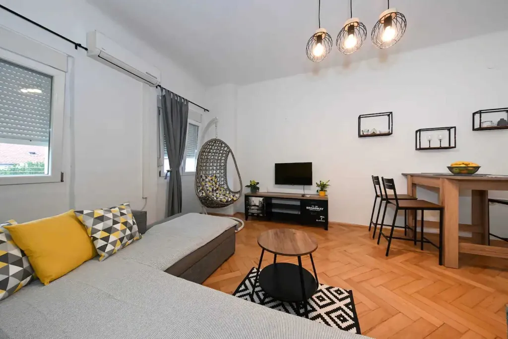 Apartman u samom centru Zadra za  osobe
