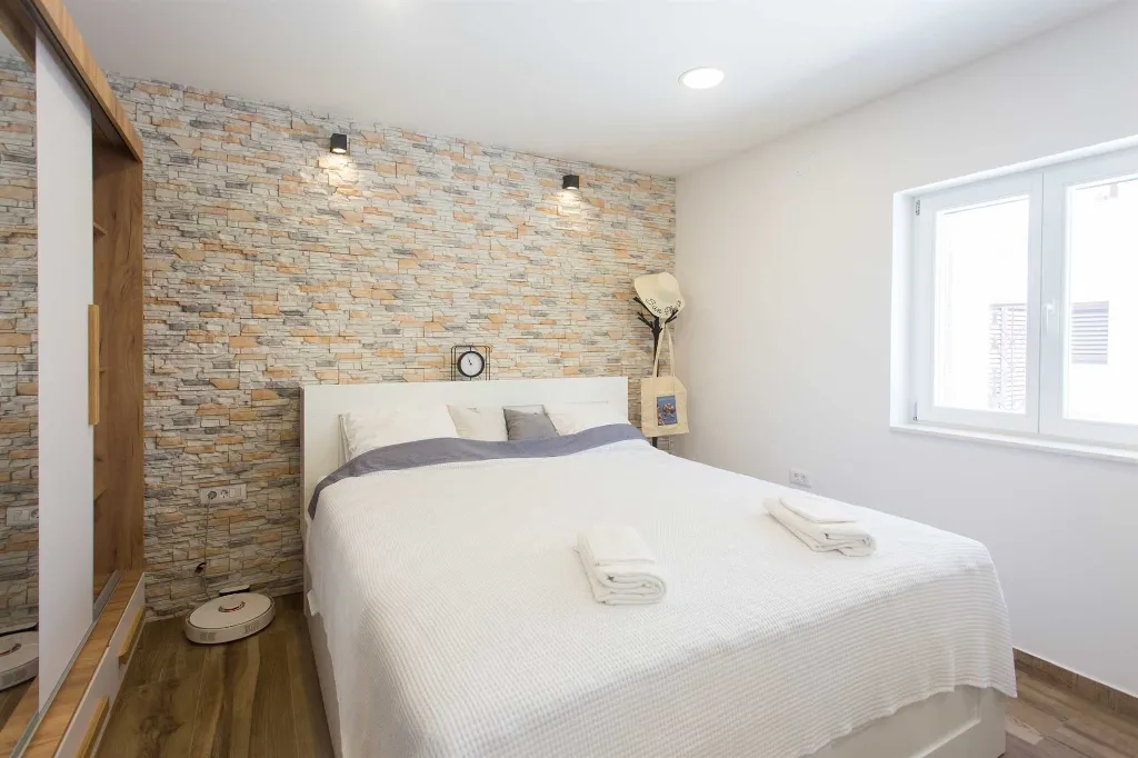 Newly renovated studio apartment near Split