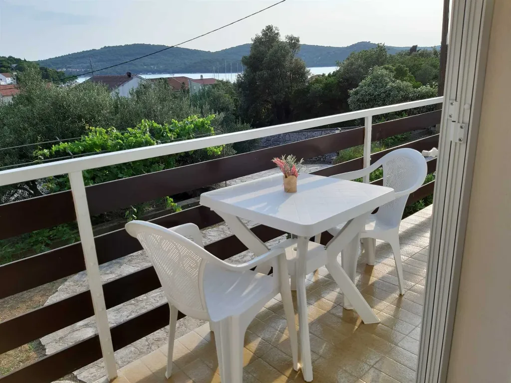 Apartman A2 - s dvije spavaće sobe