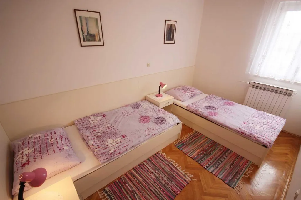 Apartment in Vir for 2-4 with Balcony