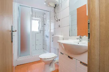 Air-Conditioned Apartment with Balcony in Vir