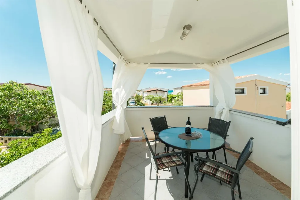 Studio Apartment in Vir for 3 Guests
