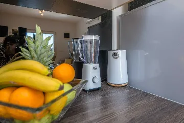 Vir Apartment for 4-6 Guests with Balcony