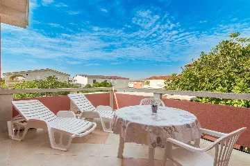 Studio in Vir for 2–3 Guests, 150 m Pebble Beach