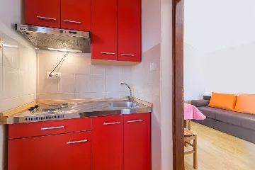 Studio in Vir for 2–3 Guests, 150 m Pebble Beach